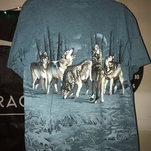 Wolf Tee